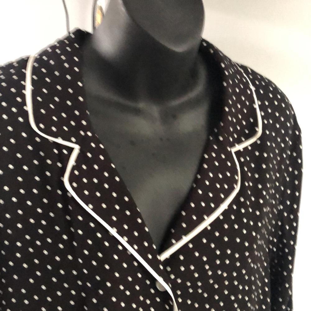 Scripted Polka dot top.Size L - Picture 4 of 9